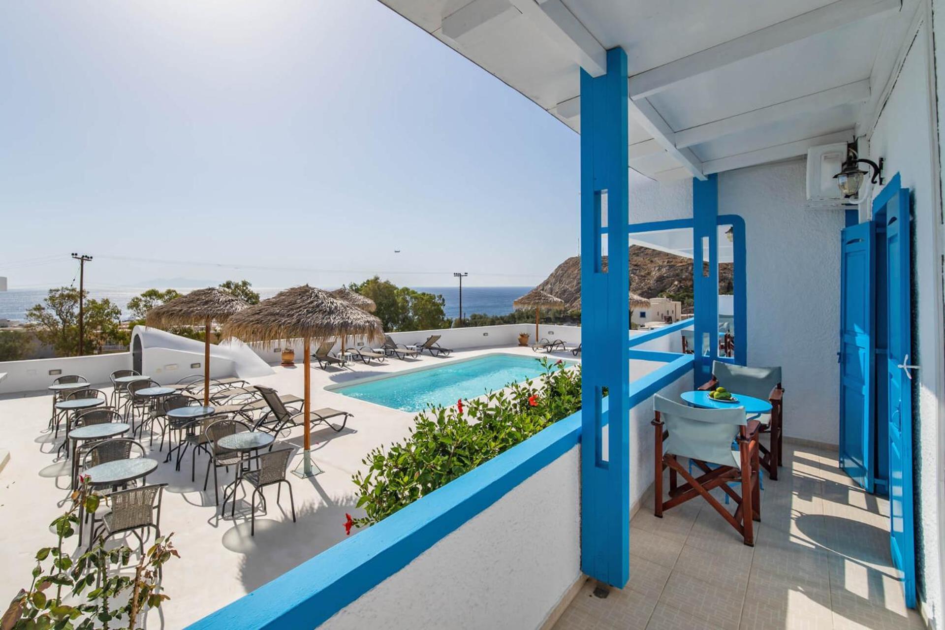 Ancient Thera Apartments Kamari  Ngoại thất bức ảnh